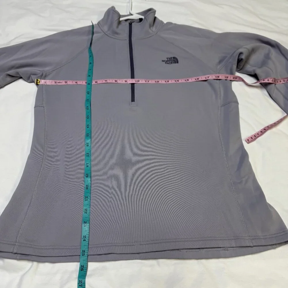 The North Face FlashDry 1/4-Zip Pullover‎ Women’s Large Light Gray GUC